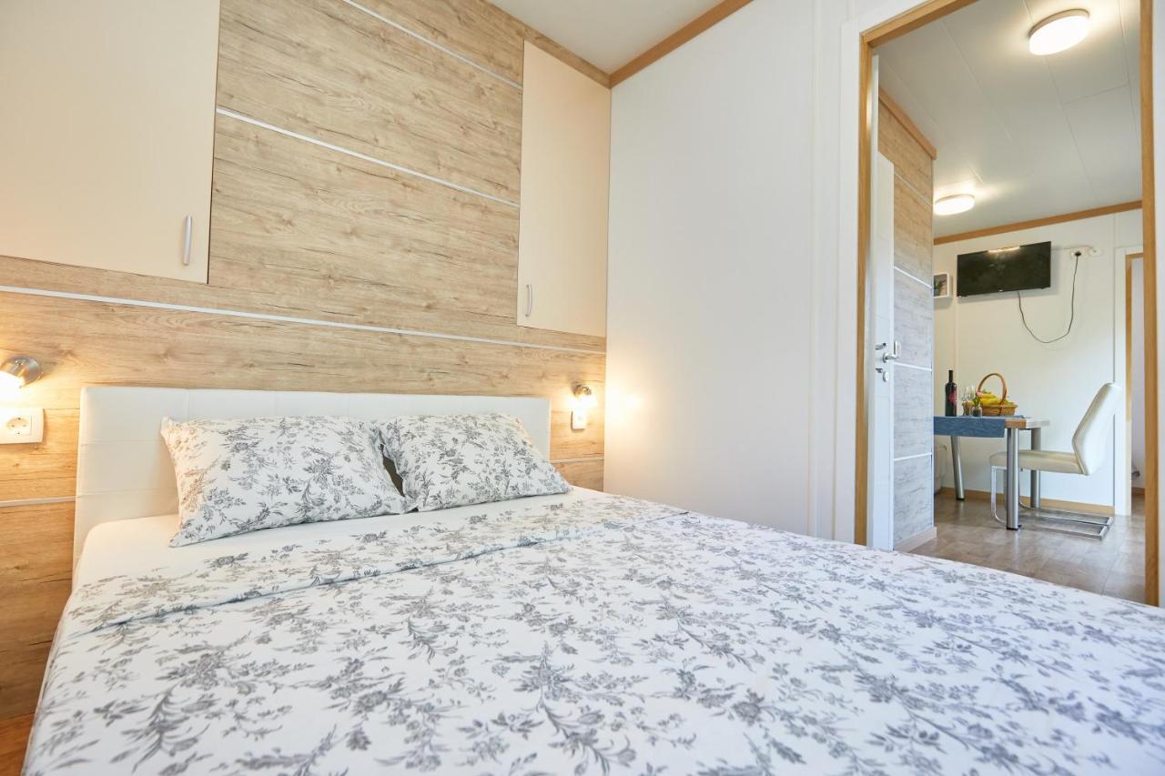 Mobile Homes Village "Mungos" Mljet Babino Polje المظهر الخارجي الصورة